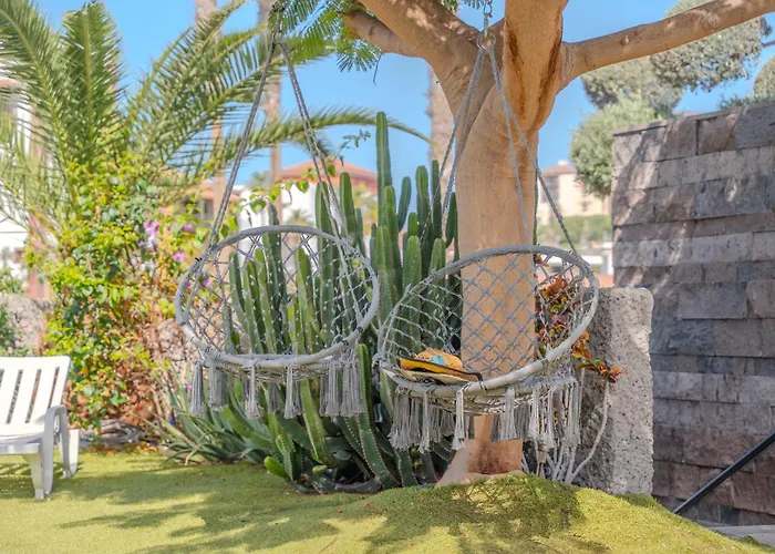 Vila Playa Del Duque, By Paramount Holidays *