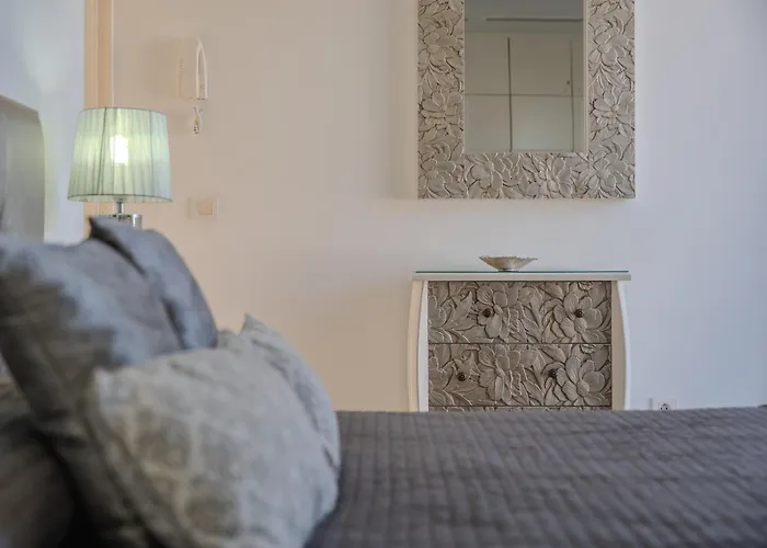 Vila Playa Del Duque, By Paramount Holidays