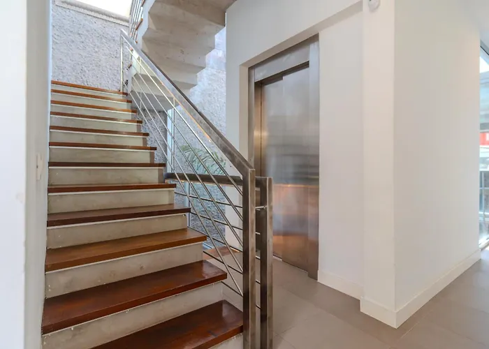 Vila Playa Del Duque, By Paramount Holidays Costa Adeje (Tenerife)