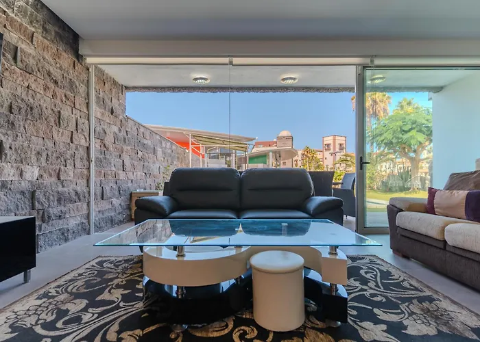 Playa Del Duque, By Paramount Holidays Vila