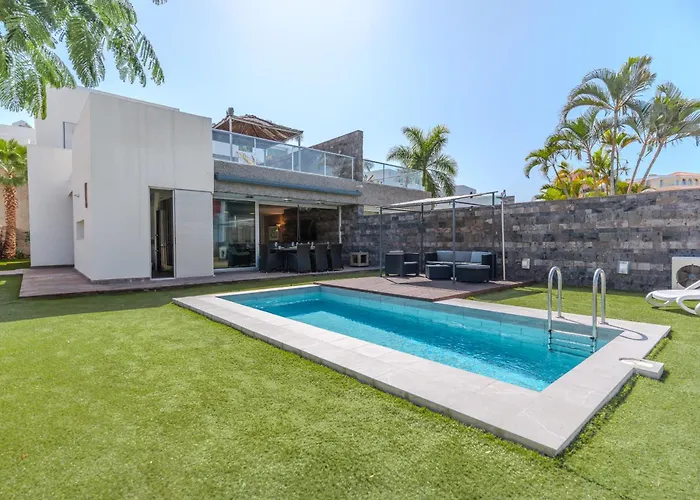 Playa Del Duque, By Paramount Holidays * 阿德耶