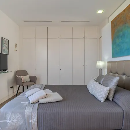 Villa Playa Del Duque, By Paramount Holidays Costa Adeje (Tenerife)