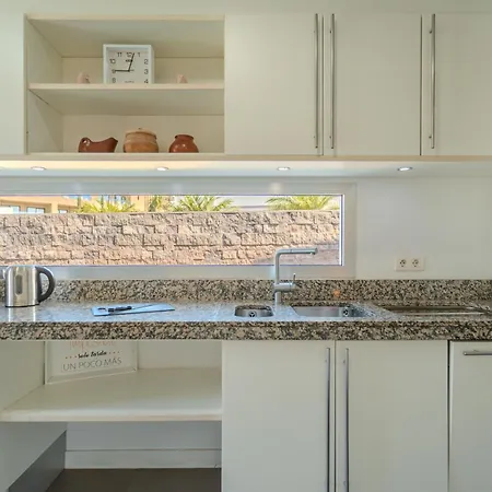 Playa Del Duque, By Paramount Holidays ヴィラ *