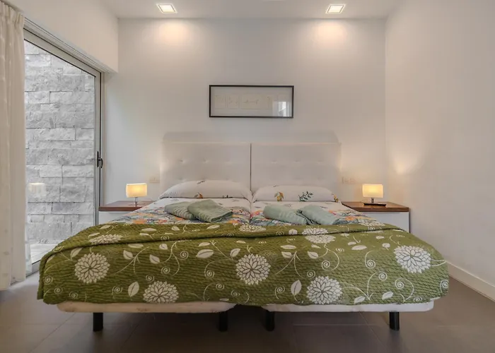 Playa Del Duque, By Paramount Holidays 阿德耶