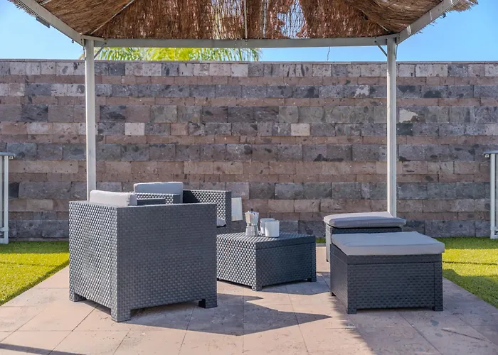 Playa Del Duque, By Paramount Holidays 别墅 *